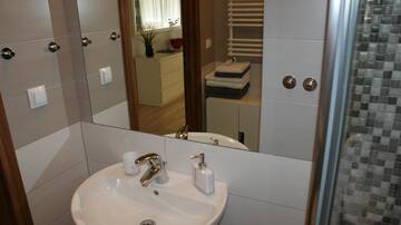 Фотографии Апартаменты Апартаменты Apartament Agata г. Свиноуйсьце (Польша) №16 Фото номера Апартаменты Апартаменты Apartament Agata г. Свиноуйсьце 16
