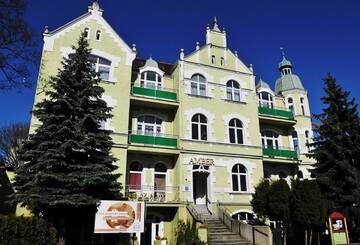 Фотографии Комплексы для отдыха с коттеджами/бунгало Dom Zdrojowy Amber г. Свиноуйсьце (Польша) №5 Фото Комплексы для отдыха с коттеджами/бунгало Dom Zdrojowy Amber г. Свиноуйсьце 5