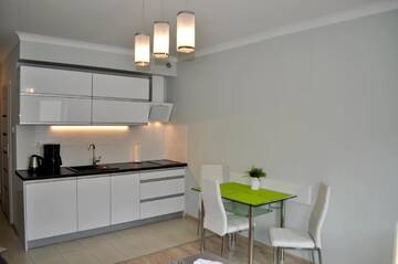 Фото номера Deluxe Apartment with Balcony (3 Adults)  - ul. Orzeszkowej 4 Апартаменты Apartamenty Feniks &amp; Pegaz г. Свиноуйсьце 11