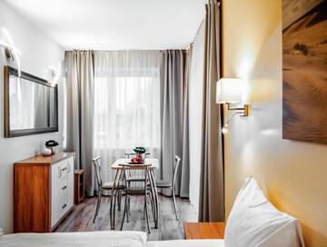 Фото номера Люкс с балконом Апарт-отели Hotel Lazur Apartamenty г. Свиноуйсьце 2