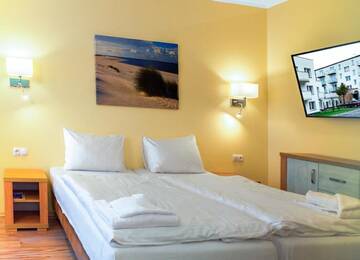 Фото номера Люкс с балконом Апарт-отели Hotel Lazur Apartamenty г. Свиноуйсьце 3