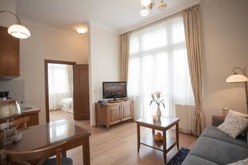 Фото номера One-Bedroom Standard Apartment A with Balcony Апартаменты Apartamenty Villa Artis г. Свиноуйсьце 3