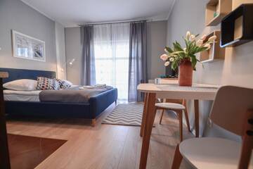 Фото номера Апартаменты с балконом - Uzdrowiskowa 7 Апартаменты Apartamenty na Wyspie - Promenada г. Свиноуйсьце 2