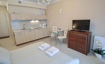 Фото номера Апартаменты, бесплатная парковка - 13 Апартаменты Apartamenty na Wyspie - Villa Pegaz г. Свиноуйсьце 4