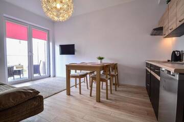 Фото номера Апартаменты с 1 спальней Апартаменты Apartamenty na Wyspie - Villa Pegaz г. Свиноуйсьце 11