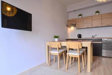 Фото номера Апартаменты с 1 спальней Апартаменты Apartamenty na Wyspie - Villa Pegaz г. Свиноуйсьце 9
