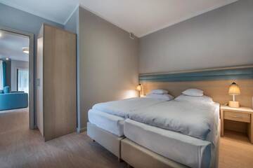 Фото номера Улучшенные апартаменты Отель Hotel Cesarskie Ogrody г. Свиноуйсьце 2
