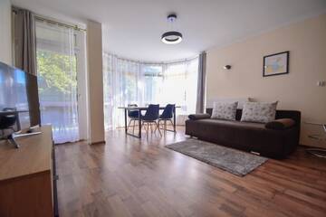 Фото номера Апартаменты с 1 спальней Апартаменты Apartamenty na Wyspie - Villa Mistral г. Свиноуйсьце 4
