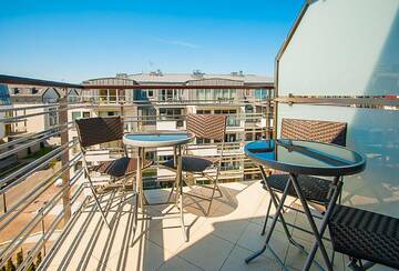 Фото номера Мезонет Апартаменты Apartamenty na Wyspie - Villa Mistral г. Свиноуйсьце 3