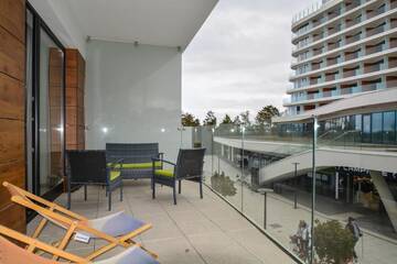 Фото номера Апартаменты с 1 спальней с диваном-кроватью. Апартаменты Apartamenty Na Wyspie - Baltic Molo г. Свиноуйсьце 3