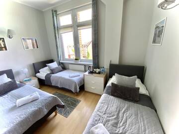 Фото номера Трехместный номер с собственной ванной комнатой Хостелы Stawa Hostel &amp; Apartments г. Свиноуйсьце 8