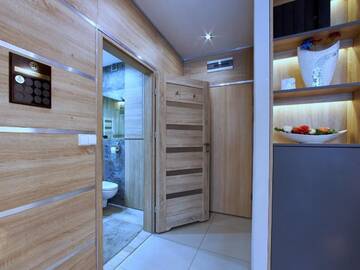 Фото номера Апартаменты Апартаменты 4UApart-Apartment suite Platan Grey г. Свиноуйсьце 8