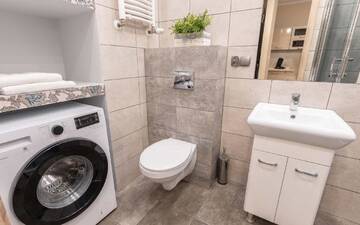 Фото номера Апартаменты с балконом Апартаменты Apartament Wojska Polskiego 18c г. Свиноуйсьце 17