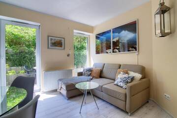Фото номера Апартаменты с террасой Апартаменты Apartament Bursztyn г. Свиноуйсьце 7