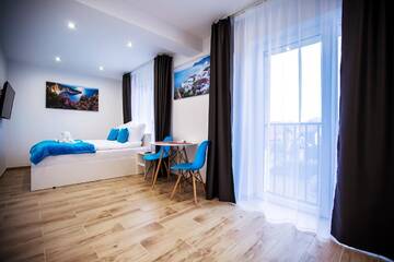 Фото номера Двухместный номер эконом-класса с 1 кроватью Апарт-отели Adonis Apartments г. Свиноуйсьце 4