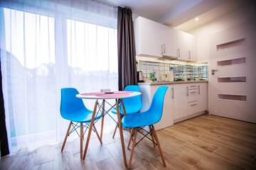 Фото номера Стандартный трехместный номер-студио Апарт-отели Adonis Apartments г. Свиноуйсьце 6