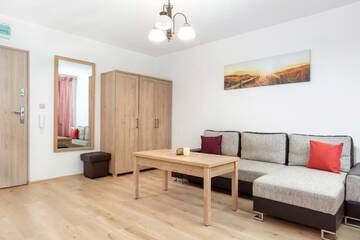 Фото номера Номер-студио с балконом Апартаменты Wind Rose Quarter Apartments by Renters г. Свиноуйсьце 4