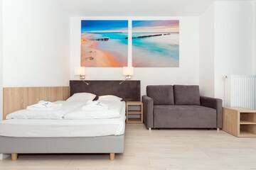 Фото номера Апартаменты с балконом Апартаменты Apartamenty Aquamarina by Renters г. Свиноуйсьце 6
