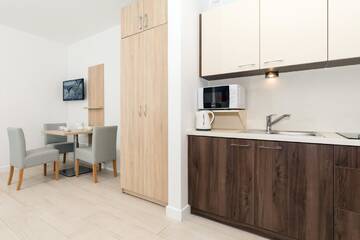 Фото номера Апартаменты с балконом Апартаменты Apartamenty Aquamarina by Renters г. Свиноуйсьце 4