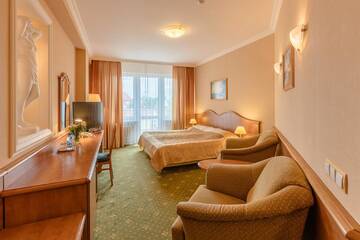 Фото номера Двухместный номер с 1 кроватью или 2 отдельными кроватями Отель Hotel Polaris г. Свиноуйсьце 3