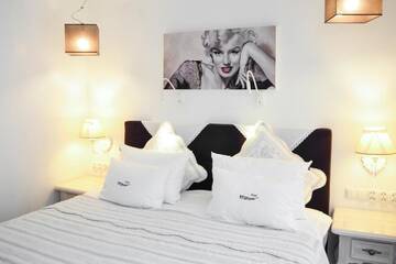 Фото номера Двухместный номер Делюкс с 1 кроватью Отель Hotel Ottaviano г. Свиноуйсьце 2